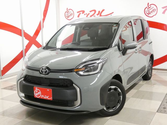 TOYOTA / SIENTA HYBRID