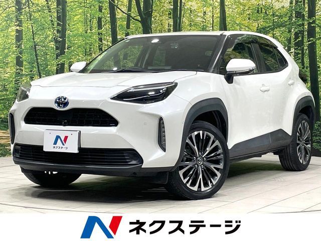 TOYOTA / YARIS CROSS HYBRID