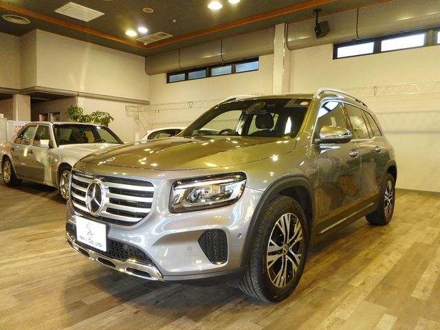 MERCEDES BENZ / MERCEDES BENZ GLB