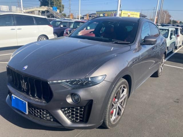 MASERATI / MASERATI Levante