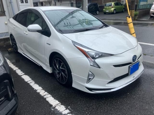 TOYOTA / PRIUS