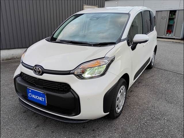 TOYOTA / SIENTA HYBRID
