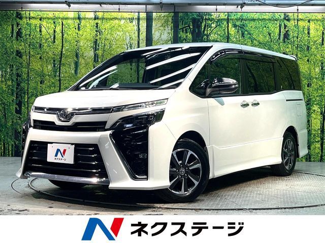 TOYOTA / VOXY
