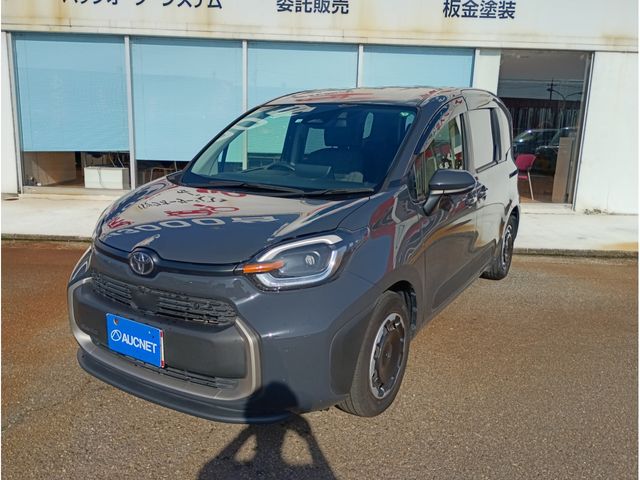 TOYOTA / SIENTA HYBRID