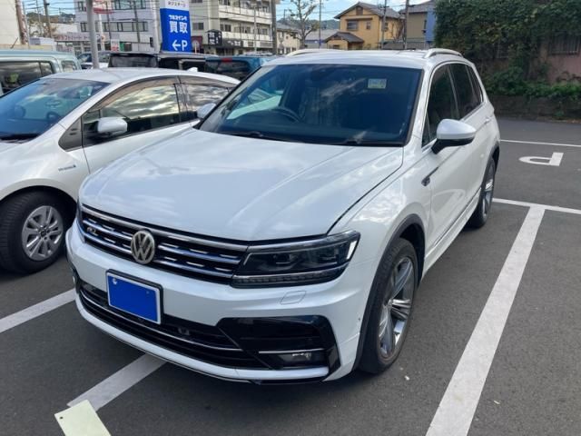 VOLKSWAGEN / VOLKSWAGEN TIGUAN