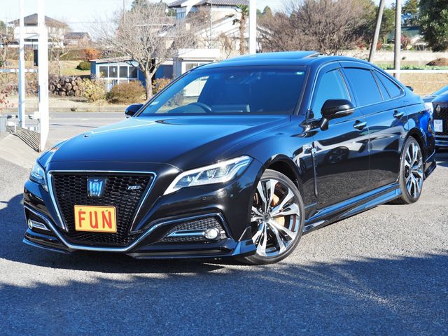 TOYOTA / CROWN sedan hybrid