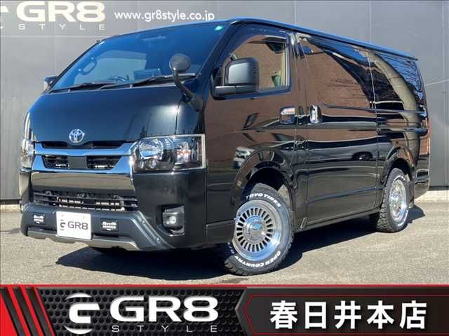 TOYOTA / HIACE van 4WD