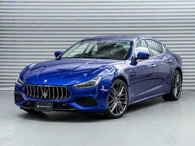 MASERATI / MASERATI GHIBLI Sedan