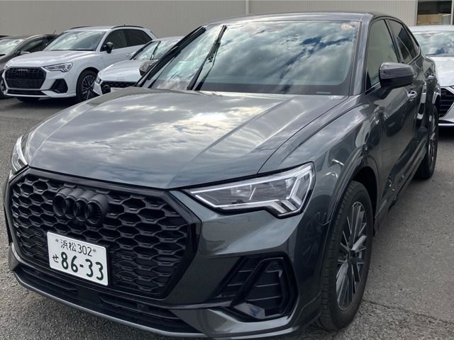 AUDI / AUDI Q3 SPORTBACK