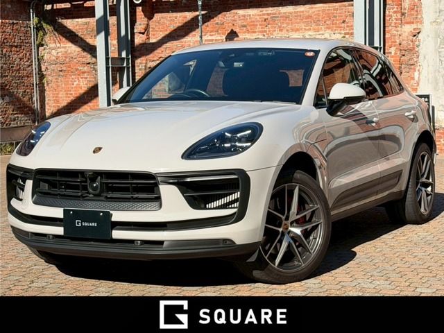 PORSCHE / PORSCHE Macan