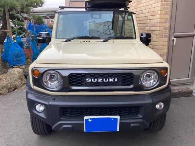 SUZUKI / JIMNY SIERRA