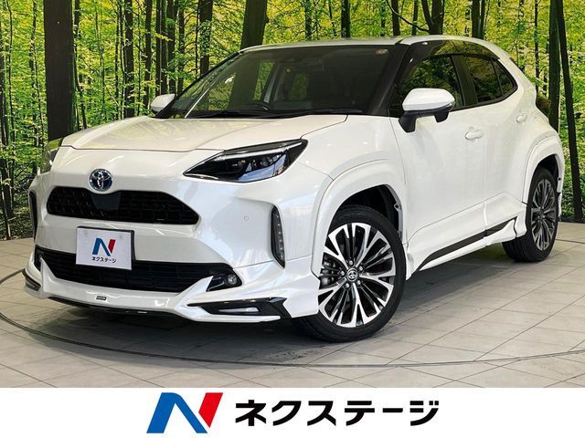 TOYOTA / YARIS CROSS HYBRID