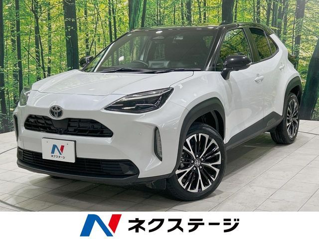 TOYOTA / YARIS CROSS HYBRID