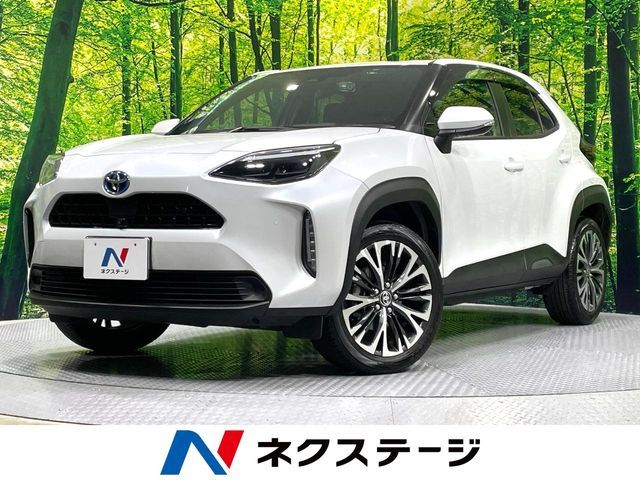 TOYOTA / YARIS CROSS HYBRID