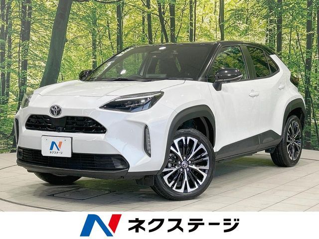 TOYOTA / YARIS CROSS HYBRID