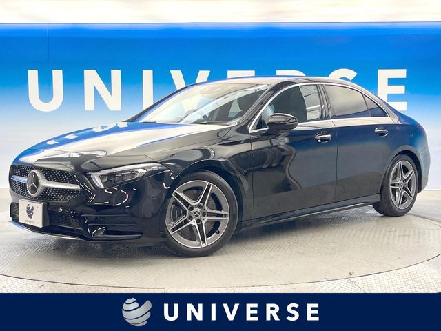 MERCEDES BENZ / MERCEDES BENZ A class sedan