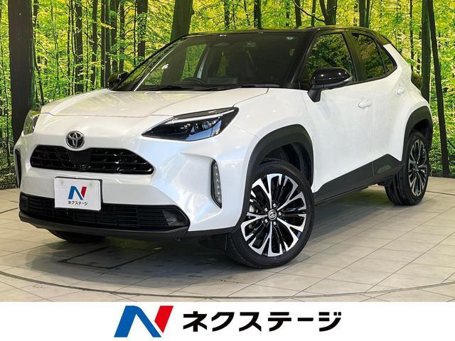 TOYOTA / YARIS CROSS HYBRID