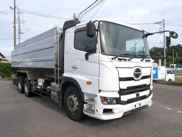 HINO / PROFIA