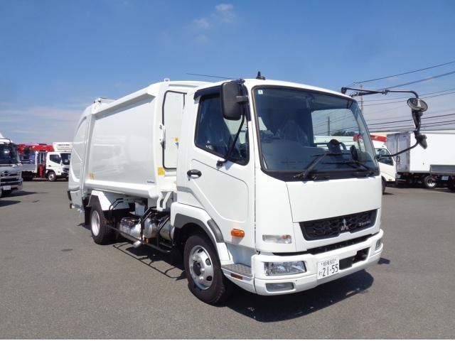 MITSUBISHI FUSOU / FIGHTER