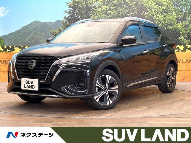 NISSAN / KICKS