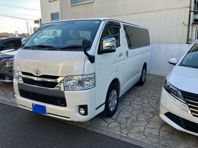 TOYOTA / HIACE van 2WD