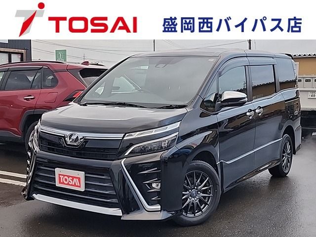 TOYOTA / VOXY 4WD