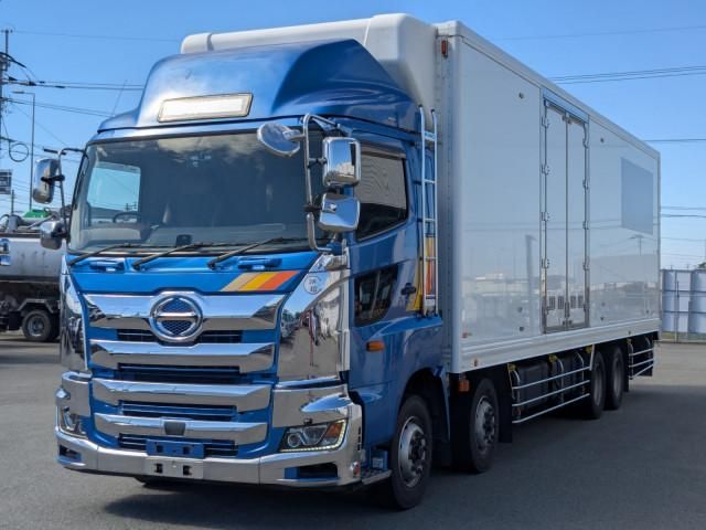 HINO / PROFIA