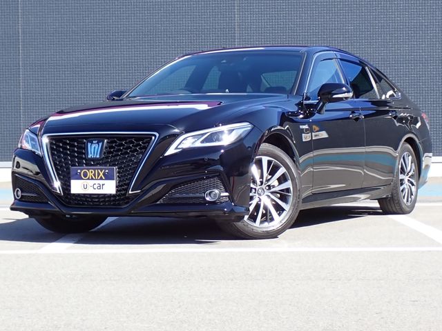 TOYOTA / CROWN sedan hybrid