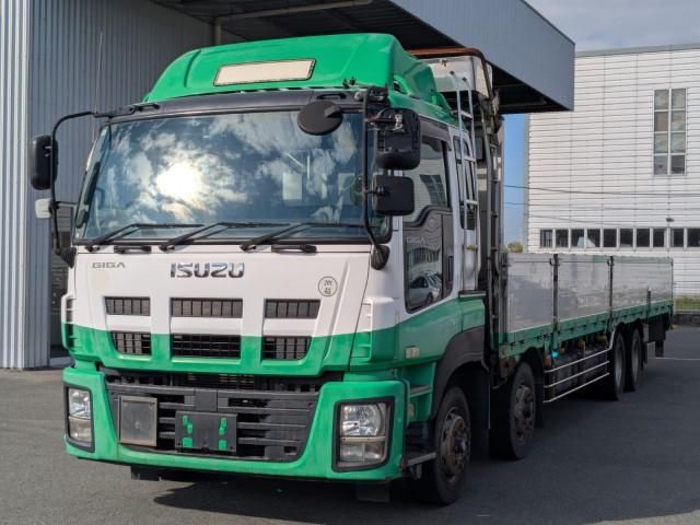 ISUZU / GIGA