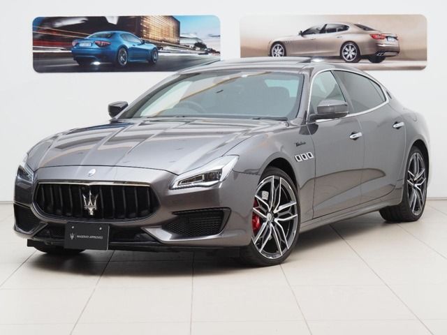 MASERATI / MASERATI QUATTROPORTE