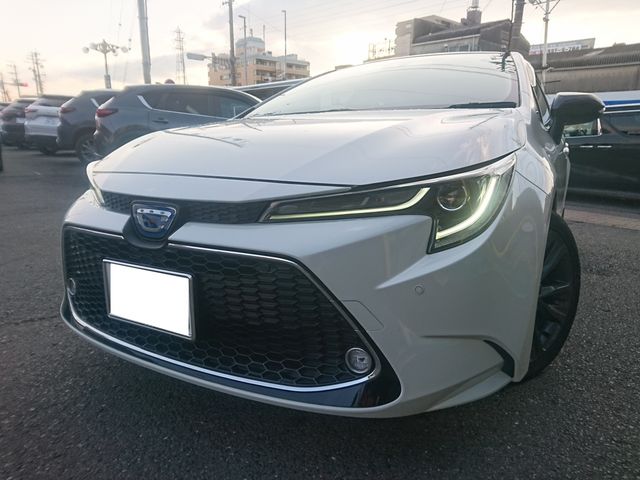 TOYOTA / COROLLA TOURING HYBRID