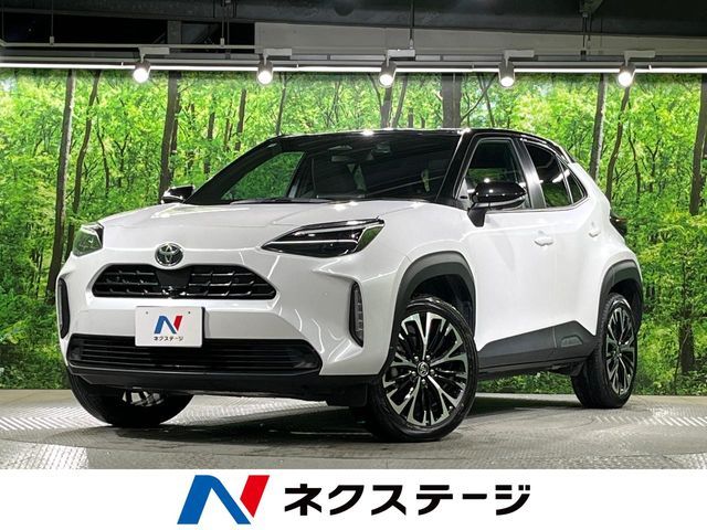 TOYOTA / YARIS CROSS HYBRID