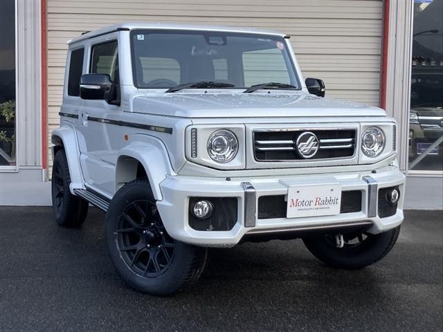 SUZUKI / JIMNY SIERRA