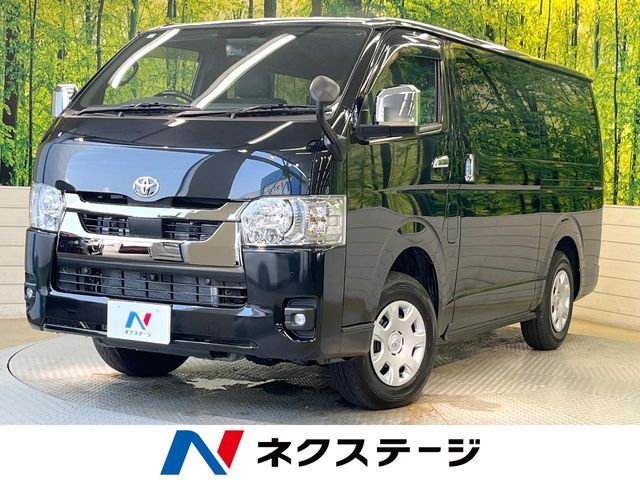 TOYOTA / HIACE van 4WD