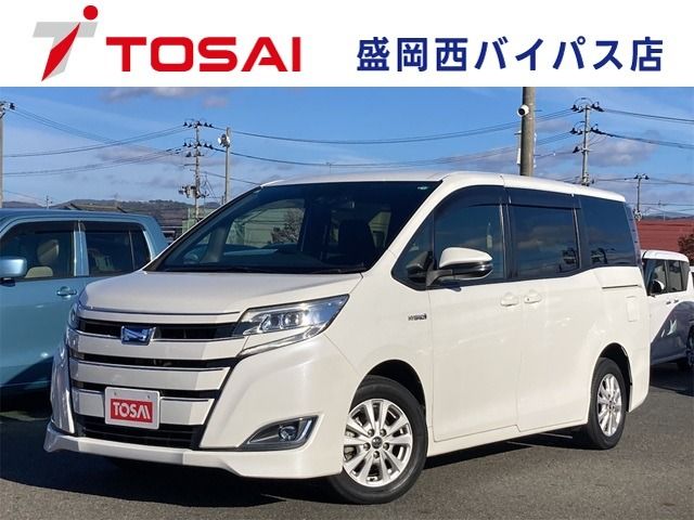 TOYOTA / NOAH HYBRID