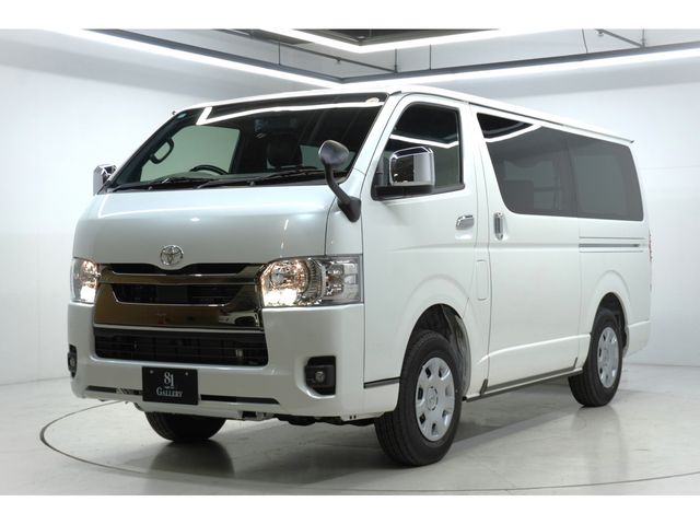 TOYOTA / HIACE van 4WD