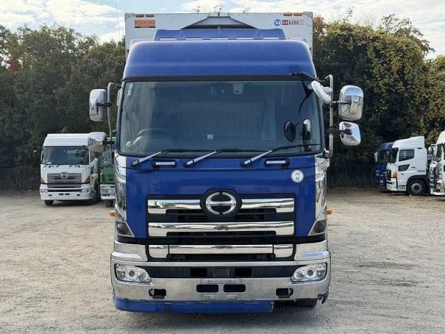HINO / PROFIA