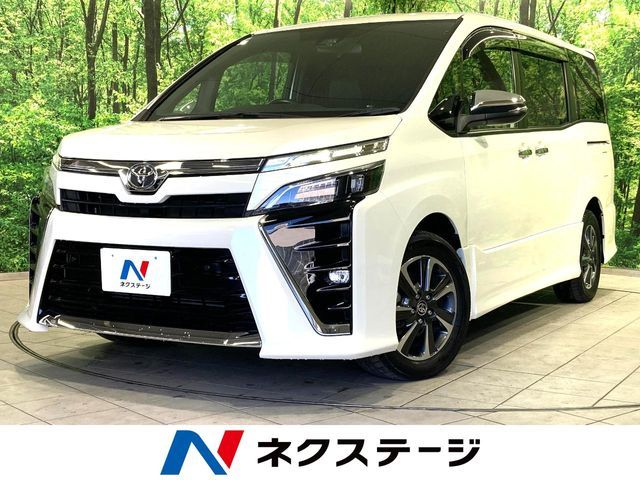 TOYOTA / VOXY
