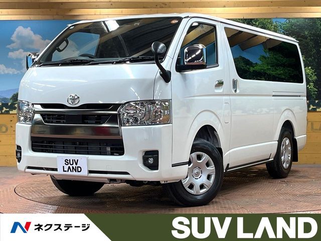 TOYOTA / HIACE van 4WD