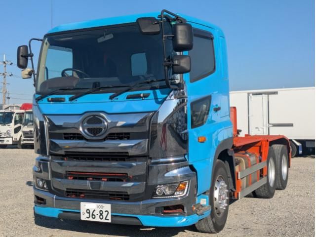 HINO / PROFIA
