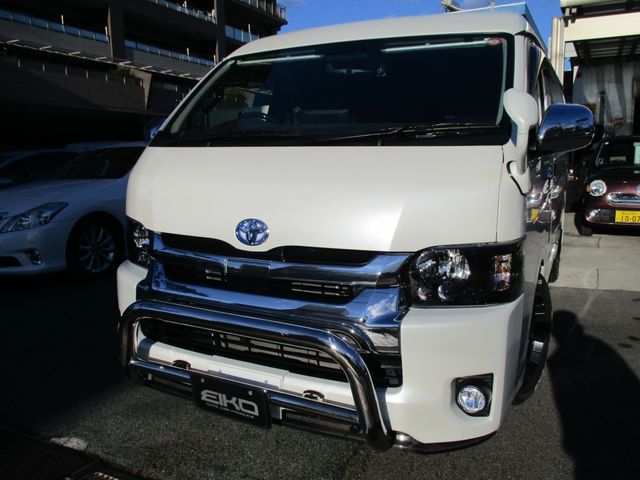 TOYOTA / HIACE wagon