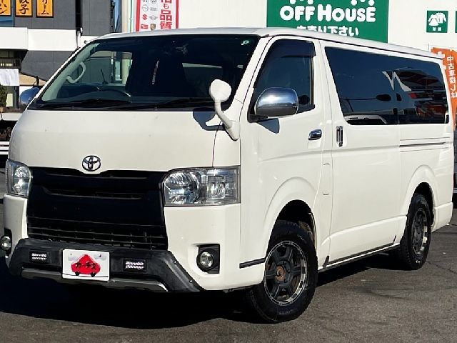 TOYOTA / HIACE van 4WD