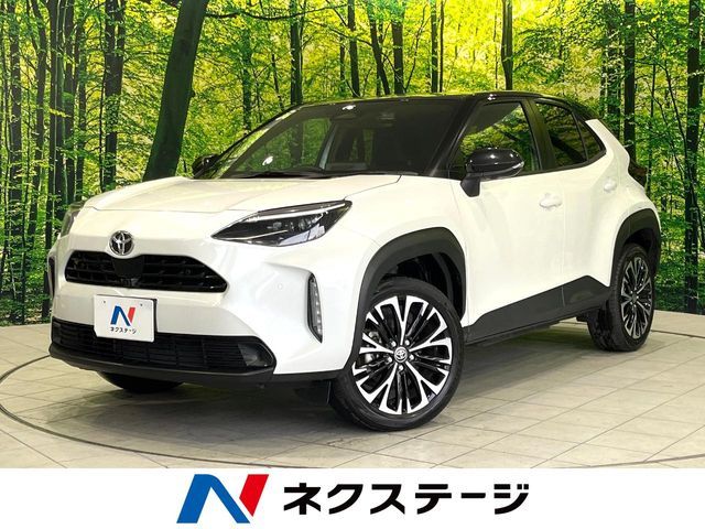 TOYOTA / YARIS CROSS HYBRID