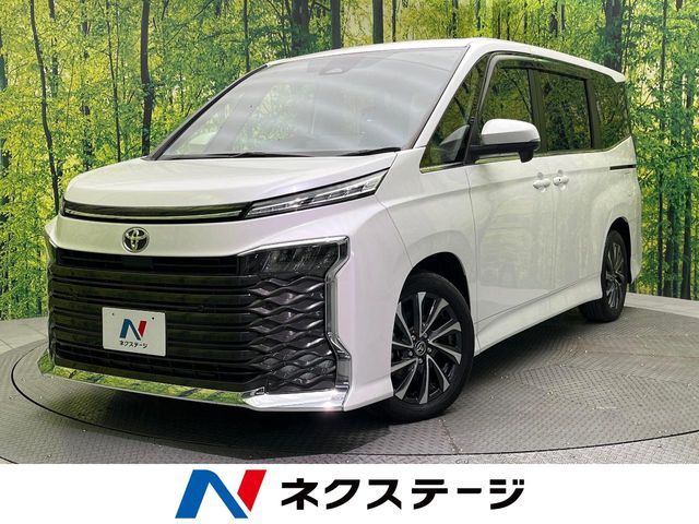 TOYOTA / VOXY