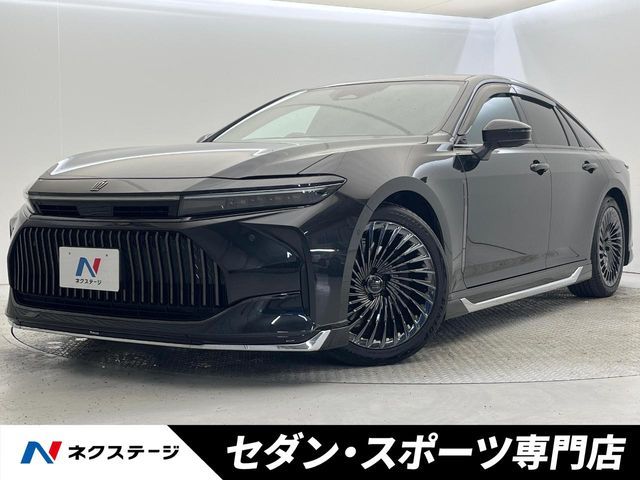 TOYOTA / CROWN sedan hybrid