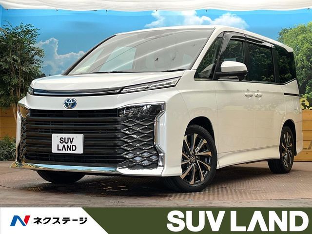 TOYOTA / VOXY HYBRID