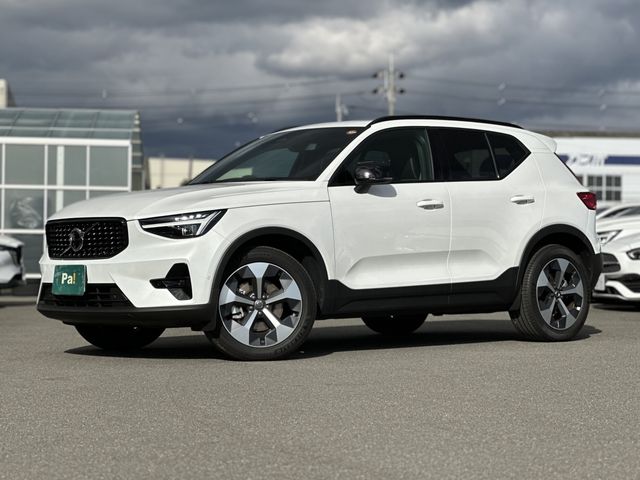 VOLVO / VOLVO XC40