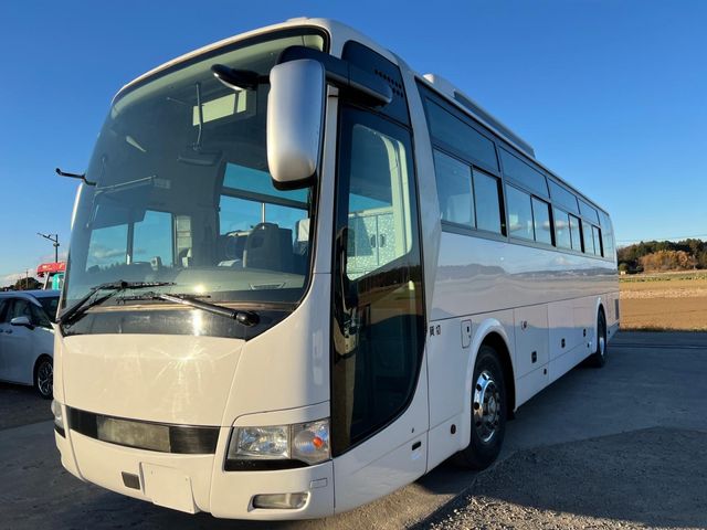 MITSUBISHI FUSOU / AERO ACE