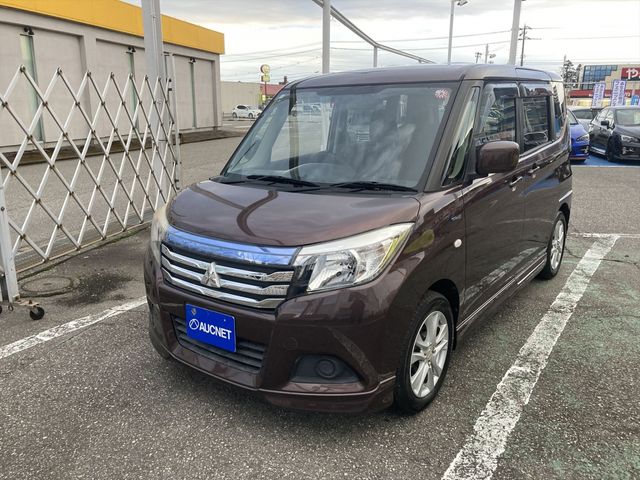 MITSUBISHI / DELICA D:2 2WD