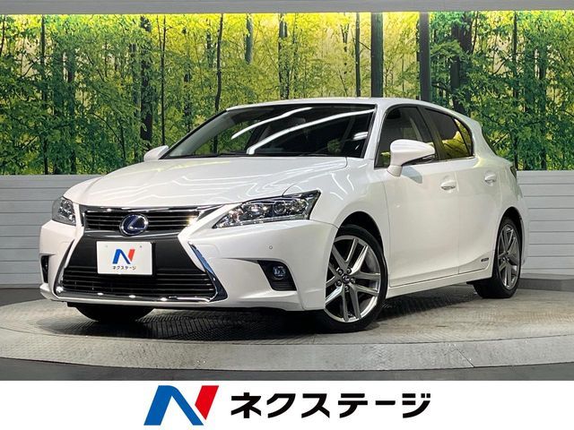 TOYOTA / LEXUS CT200h